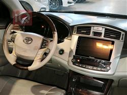 تويوتا أفالون